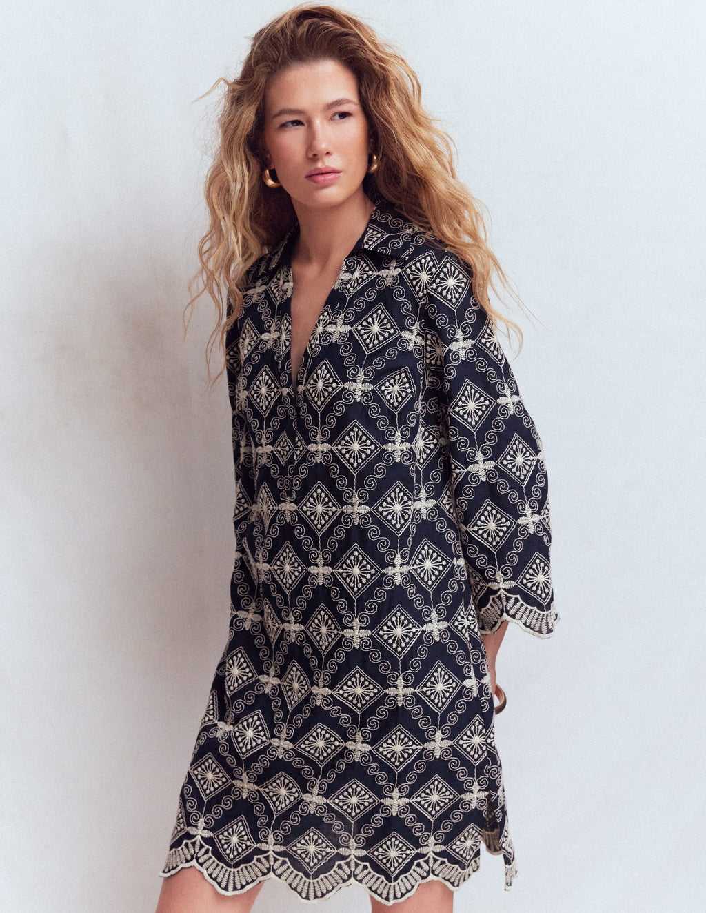 Carmen Broderie Short Dress-Navy Broderie